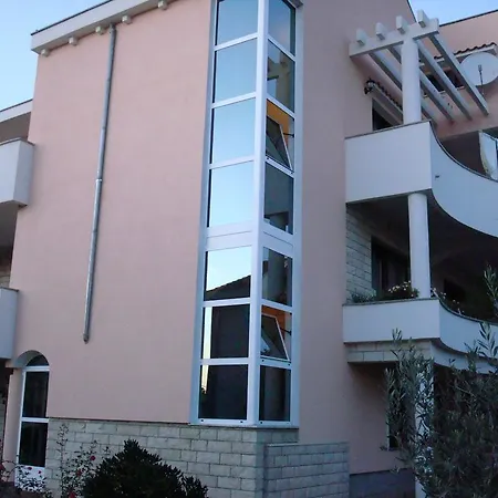 Apartment Danica
